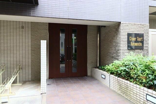 エントランス　☆落ち着いたエントランスで