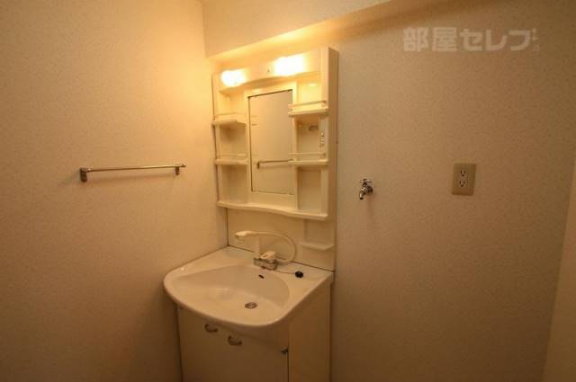 洗面設備　３Ｂ号室の写真使用