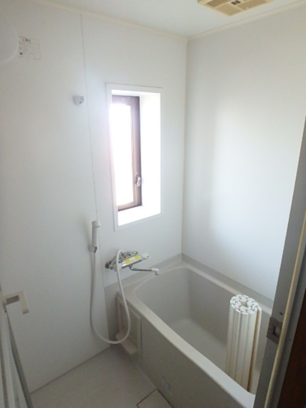 バス・シャワールーム　図面と現状に相違がある場合には現状を優先