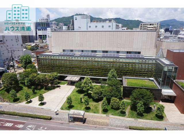 図書館　長崎市立図書館（図書館）まで197m