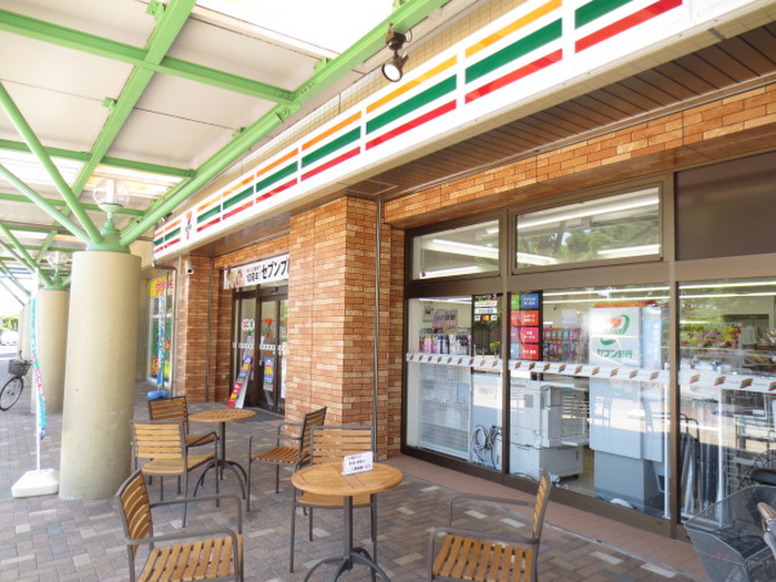 コンビニ　セブンイレブンJS美住一番街店（コンビニ）まで359m