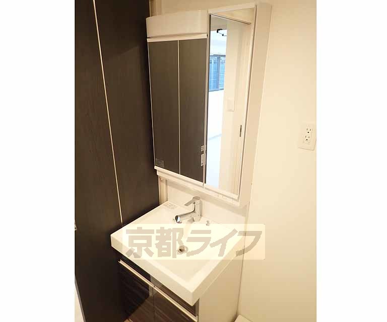 洗面設備　シャンプードレッサーです。