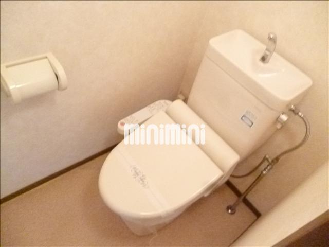 トイレ　シャワートイレです