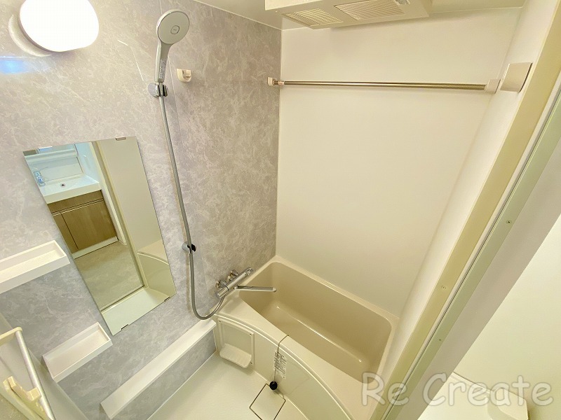 バス・シャワールーム