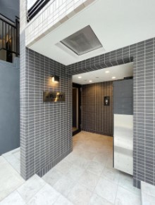 エントランス　エントランス