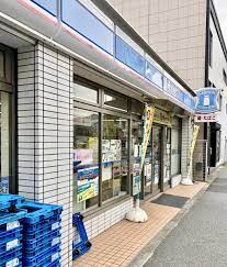 コンビニ　ローソン新馬場南口店（コンビニ）まで408m