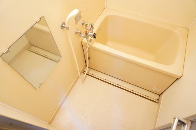 バス・シャワールーム　浴室