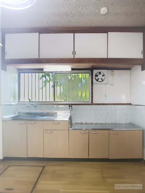 篠原町貸家のキッチン写真