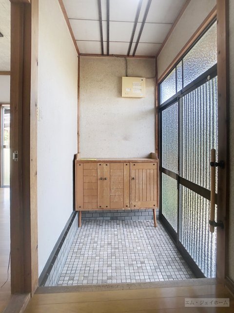 篠原町貸家の玄関写真