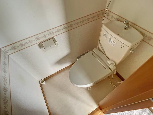 トイレ　トイレ