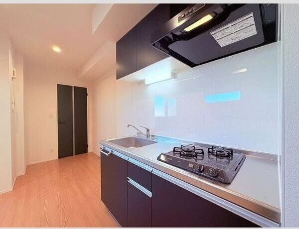 キッチン　コンパクトなキッチンで掃除もラクラク