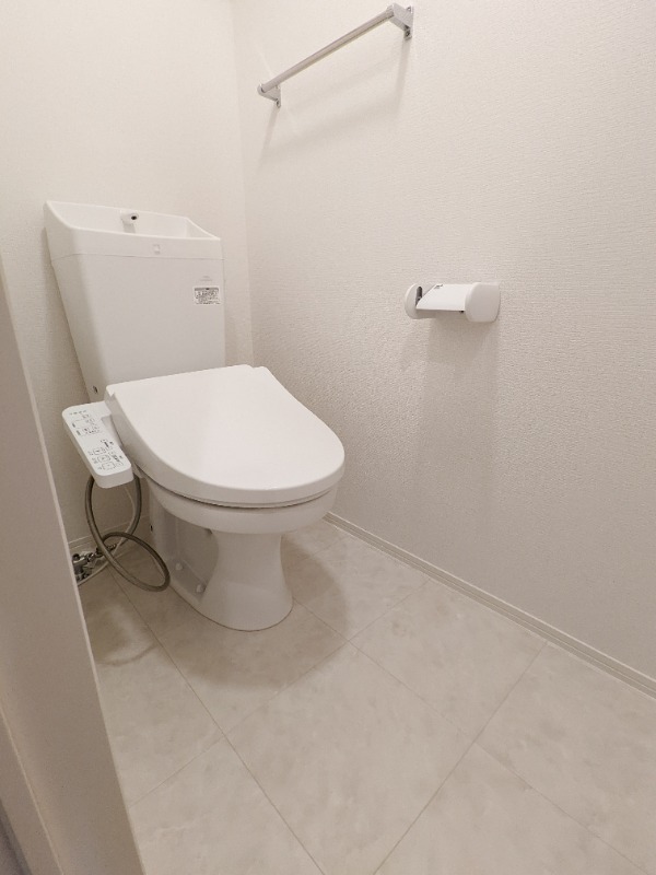 トイレ　図面と現状に相違がある場合には現状を優先