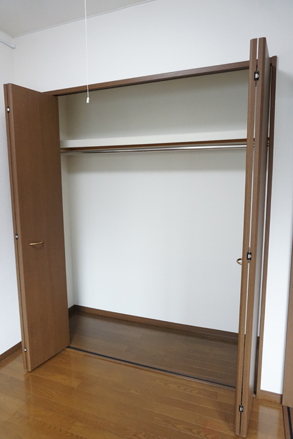 収納　★洋室３帖のクローゼットです★