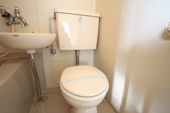トイレ　※別号屋の写真です