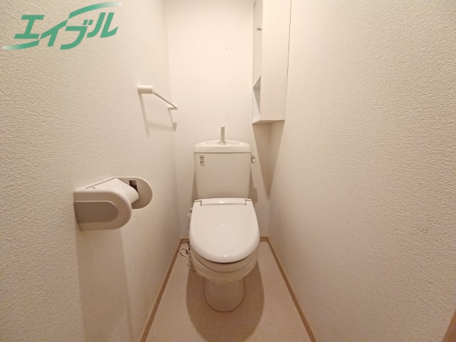 トイレ　反転タイプ参考写真