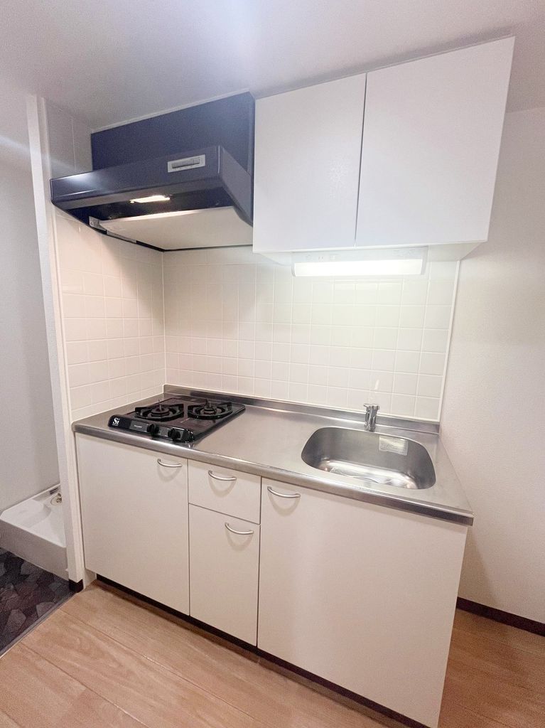 キッチン　２口ガスコンロのシステムキッチンです。