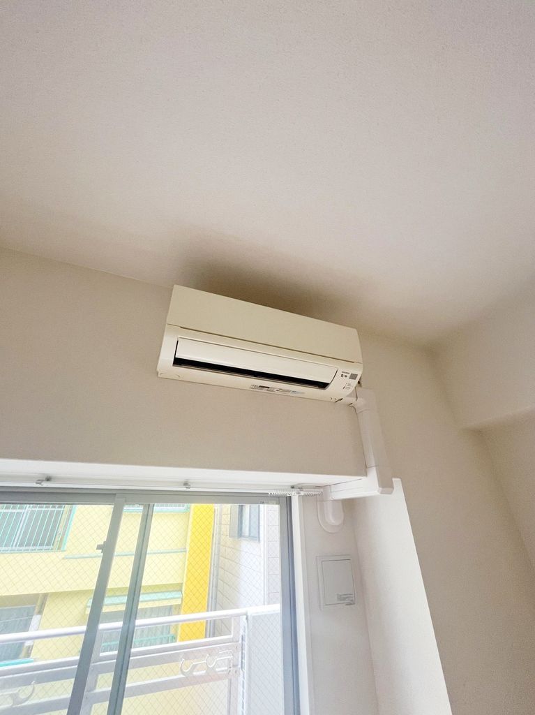 その他設備　エアコン一基付いています。