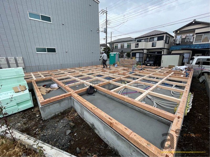 建物外観　※建築中写真