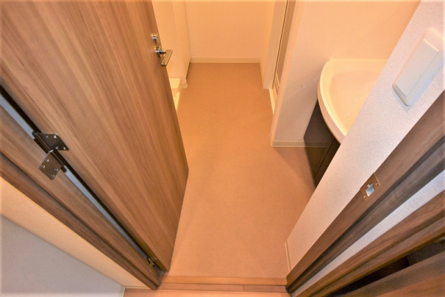 洗面設備　コンパクトで使いやすい洗面所