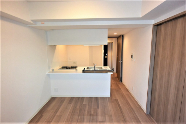 居室・リビング　写真は同マンションの別のお部屋のものです