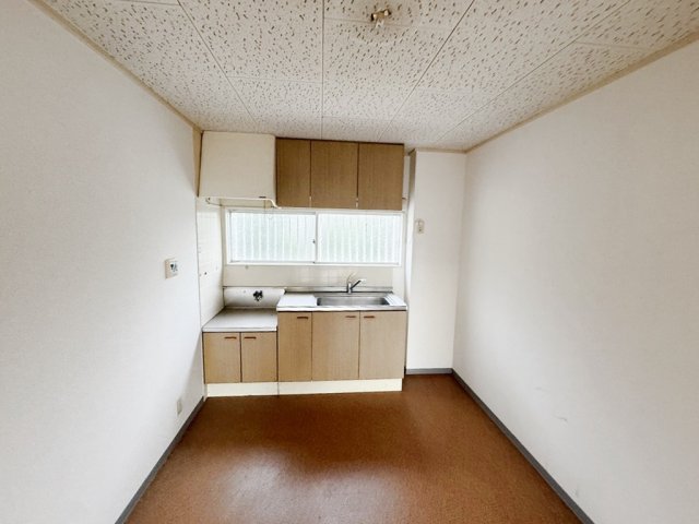 キッチン　「b’CASA吹上IIIre-born」