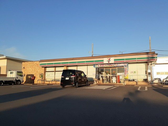 コンビニ　セブンイレブン富津大堀駅前店（コンビニ）まで1000m