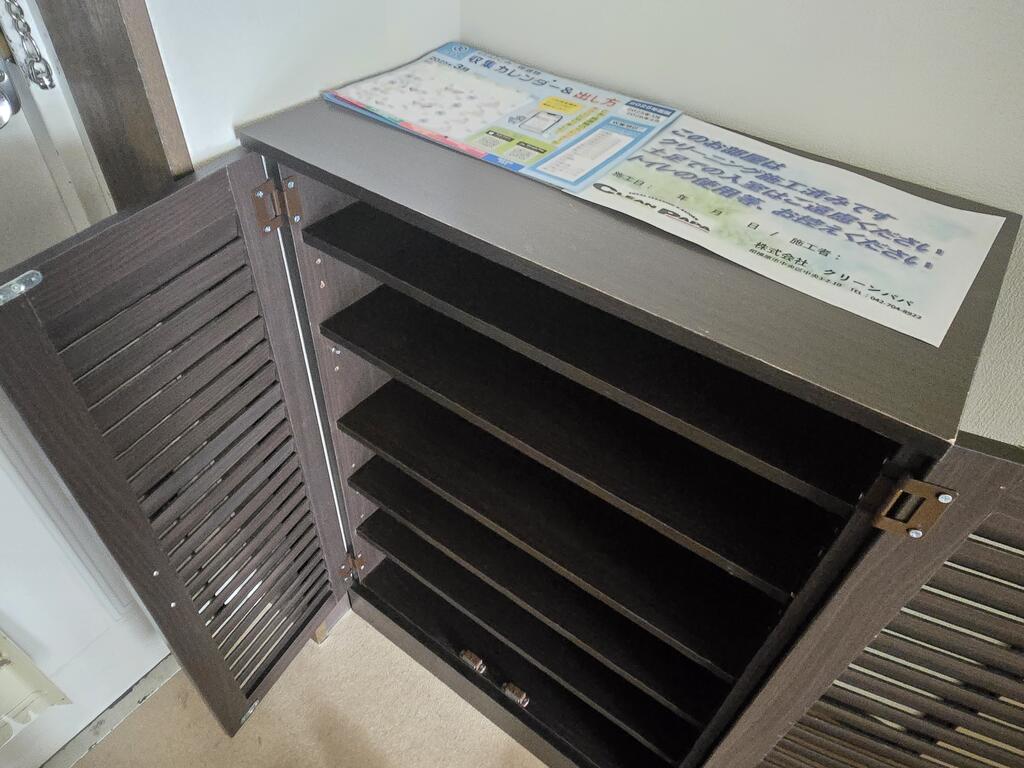 玄関　シューズボックス