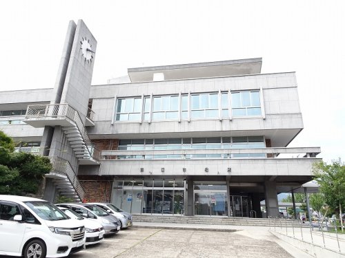 役所　箕面市役所（役所）まで332m