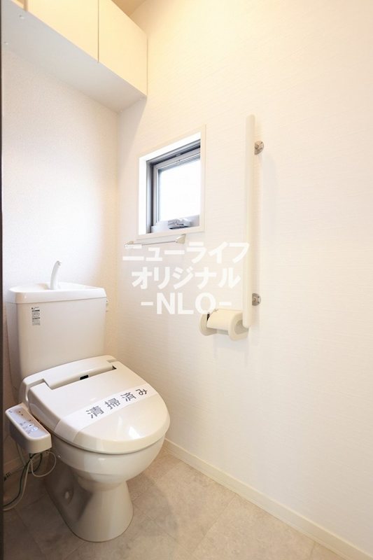 トイレ　あると嬉しい温水洗浄便座付きトイレ☆