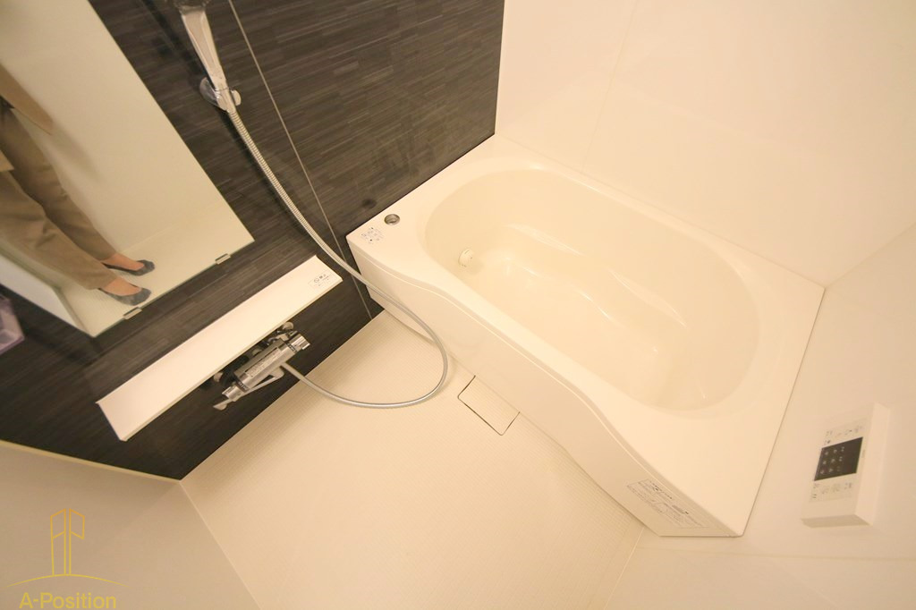 バス・シャワールーム　コンフォリア北堀江一丁目