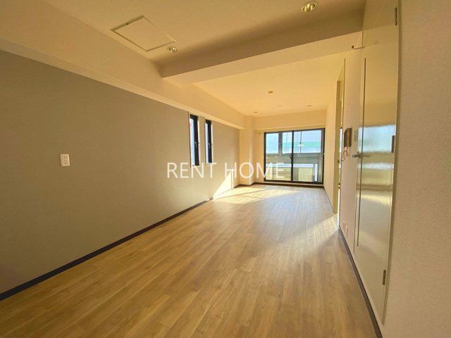 居室・リビング　広々１２帖のリビングです