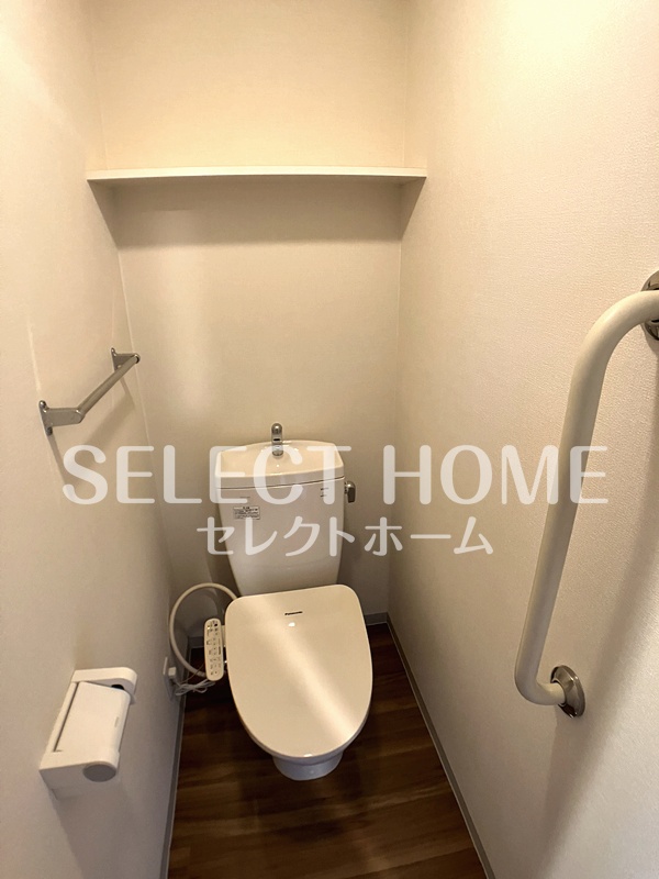 トイレ　コンパクトで使いやすいトイレです
