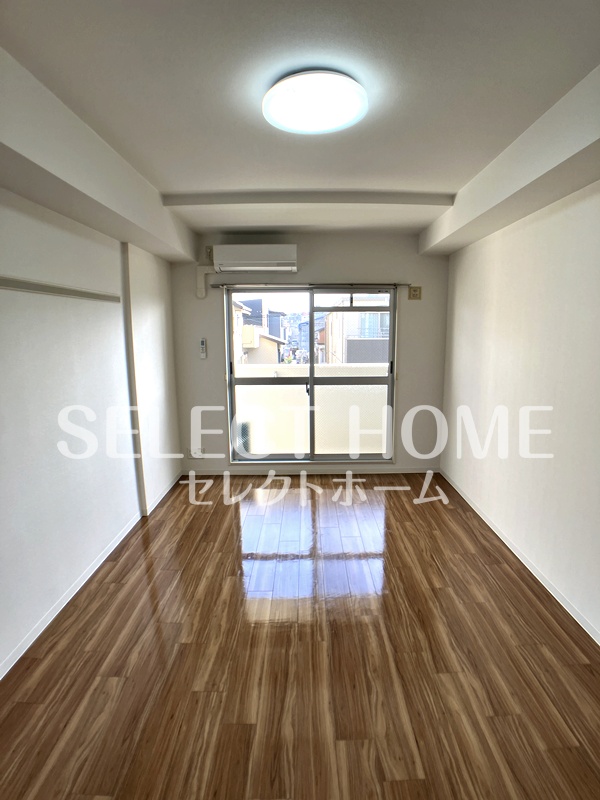 その他部屋・スペース　落ち着いて過ごせるお部屋なので、寝室にいかがでしょうか