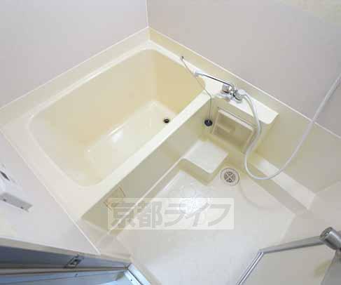 バス・シャワールーム　お風呂です。