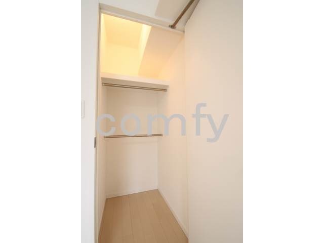 収納　ウォークインクローゼット