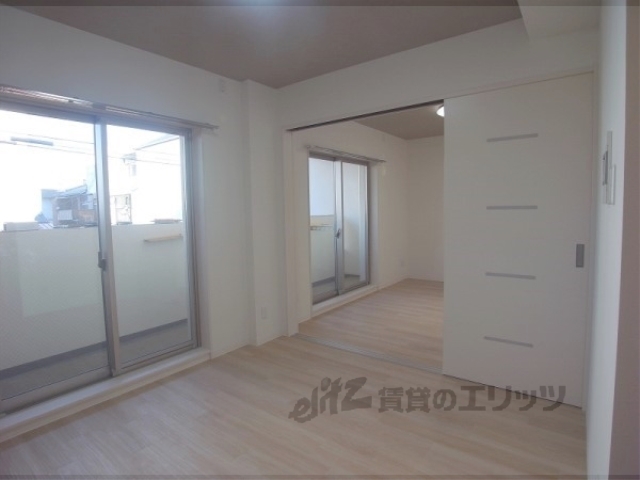 居室・リビング　洋室