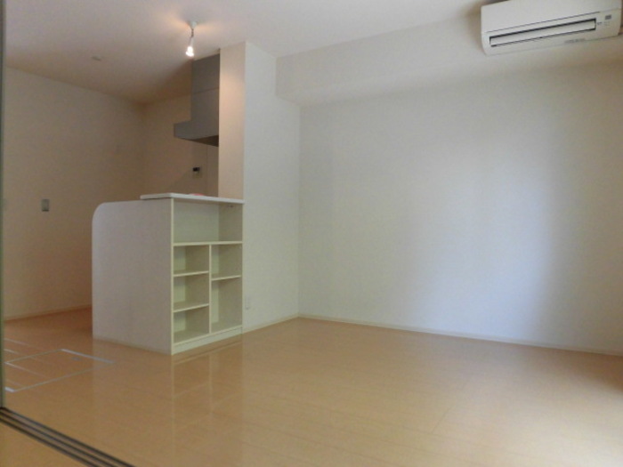 居室・リビング　使いやすい居間です