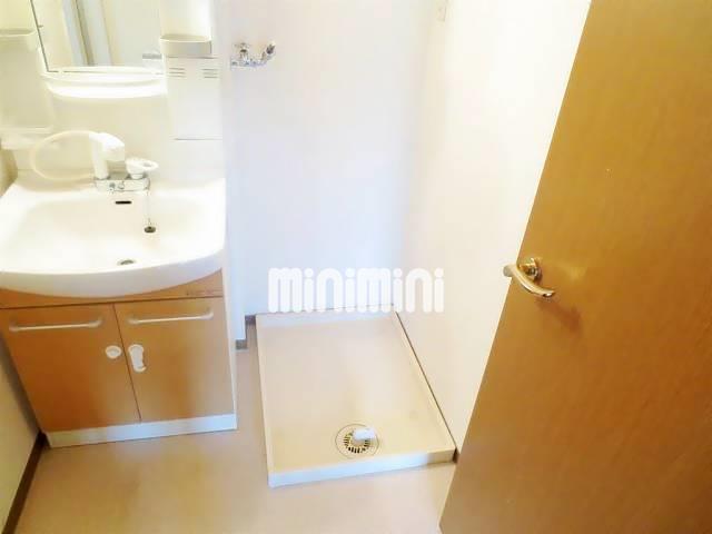 洗面設備　室内洗濯機置場