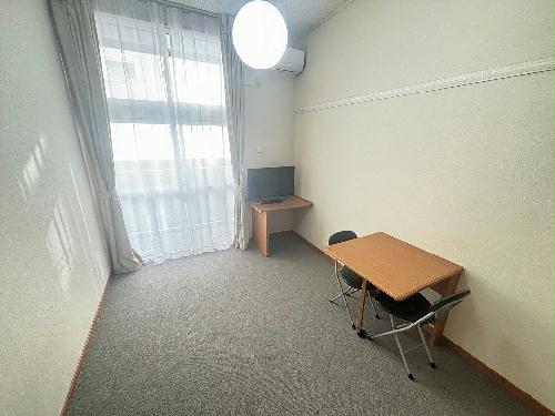 その他　お部屋によってメーカーが異なります