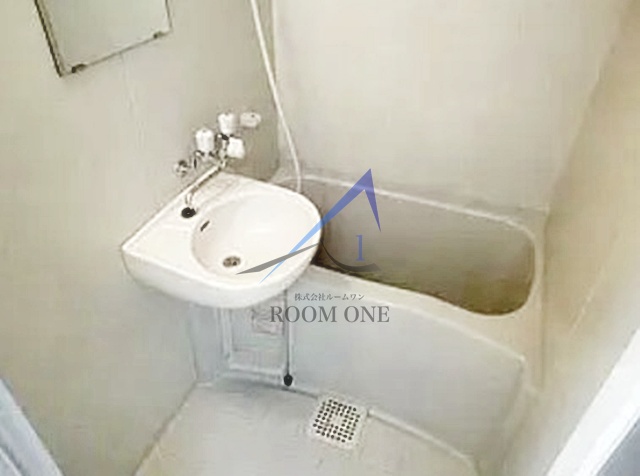 バス・シャワールーム　お風呂です。