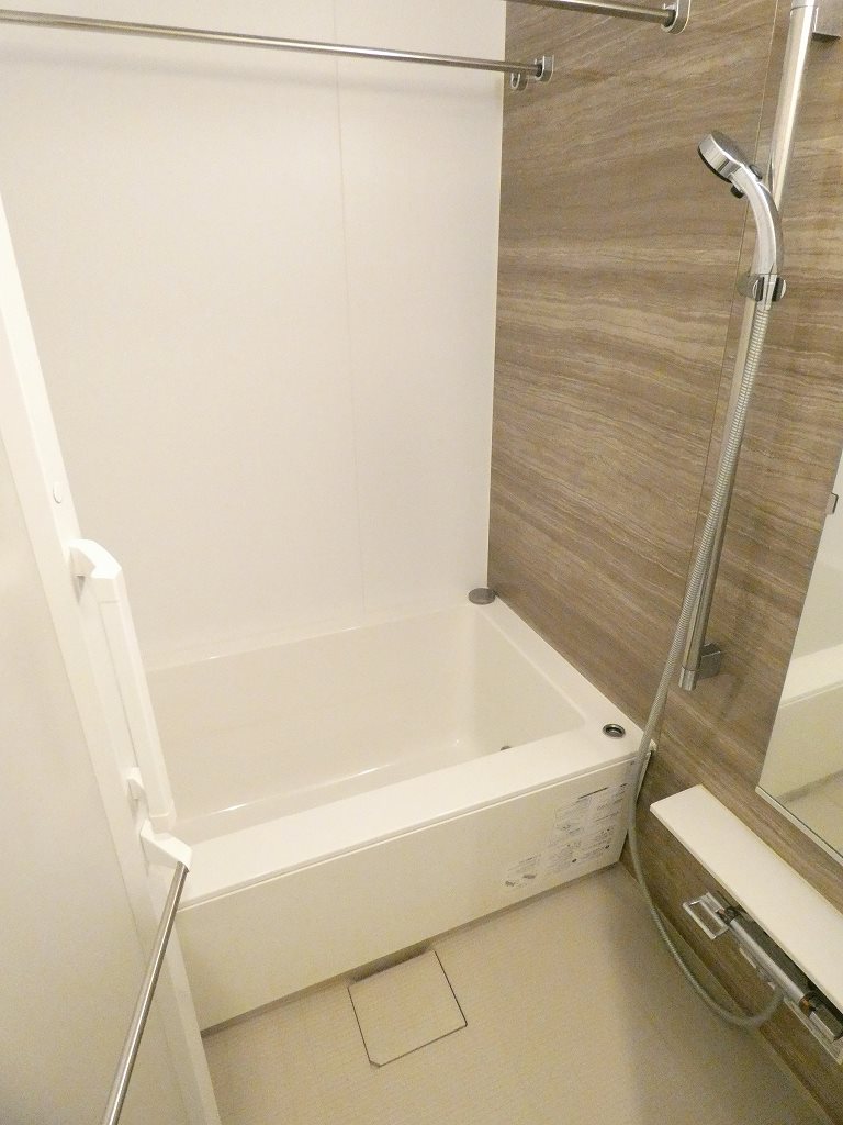 バス・シャワールーム　バス※別部屋参考写真
