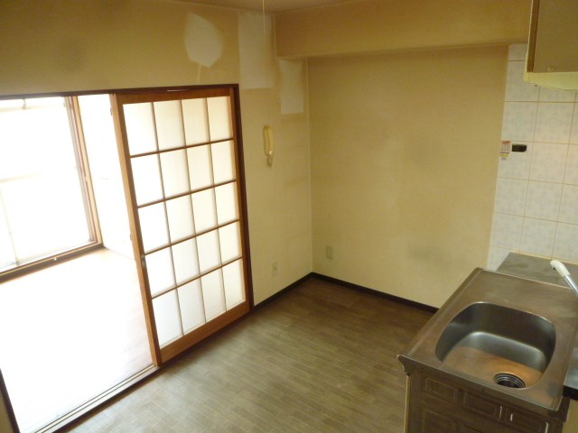 居室・リビング　現況優先