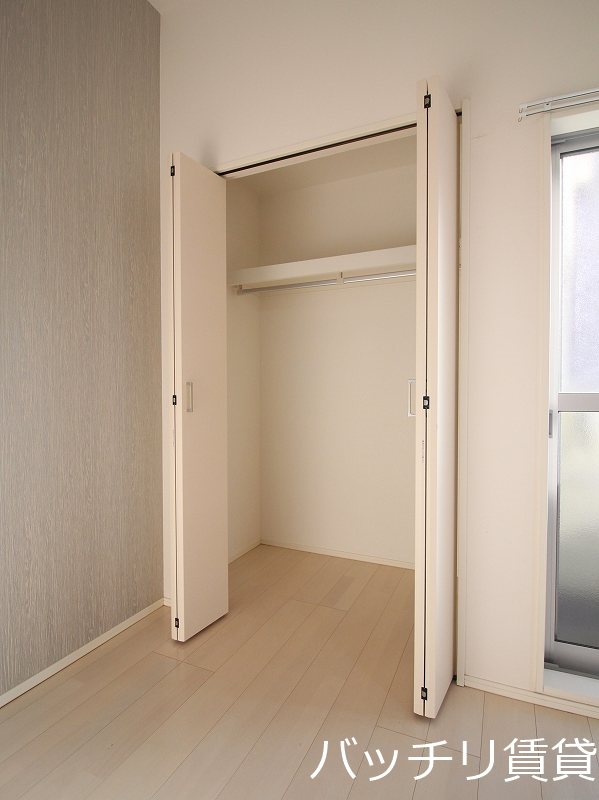 収納　同型タイプの為、現状を優先致します。