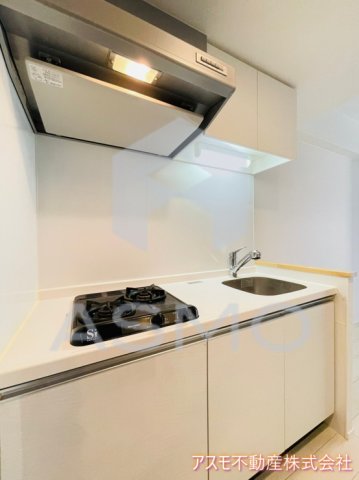 キッチン　参考写真　同シリーズマンション
