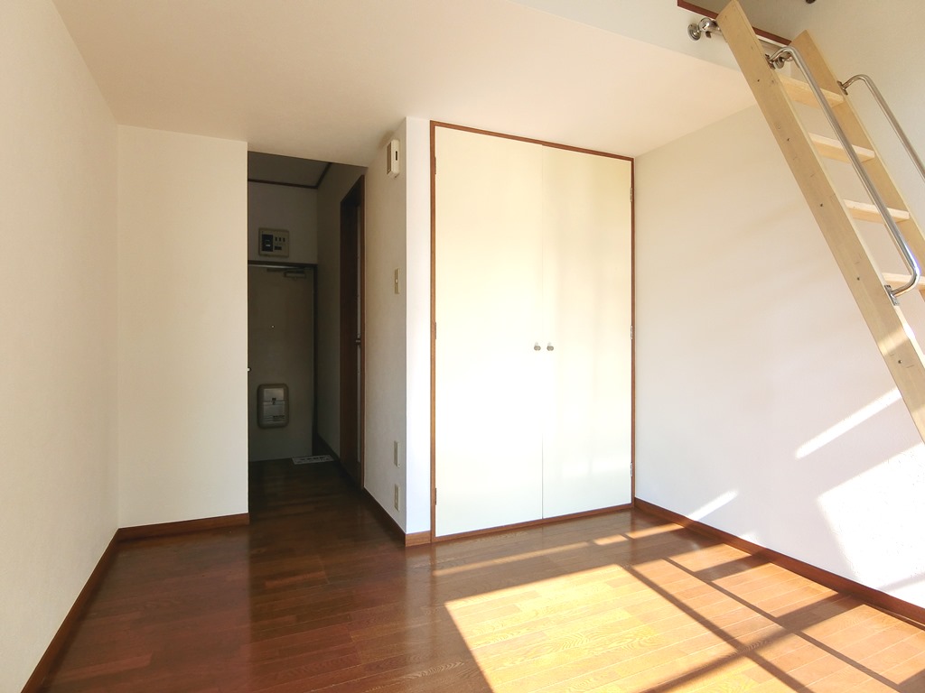 居室・リビング　同物件内参考画像