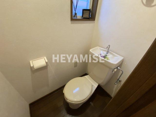 トイレ　※別号室写真（リフォーム前）