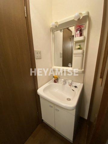 洗面設備　※別号室写真（リフォーム前）