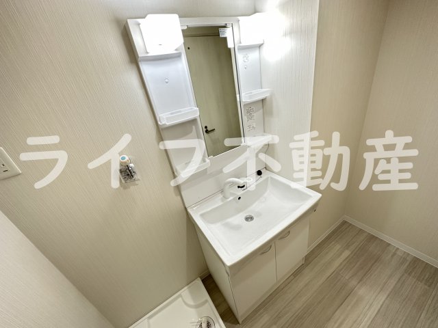 洗面設備　脱衣スペースもあります