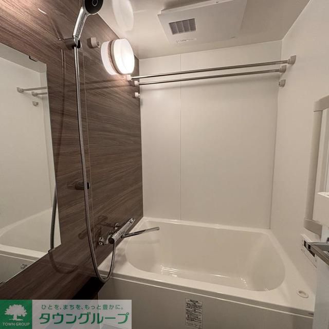 バス・シャワールーム　※写真は同タイプ住戸です。