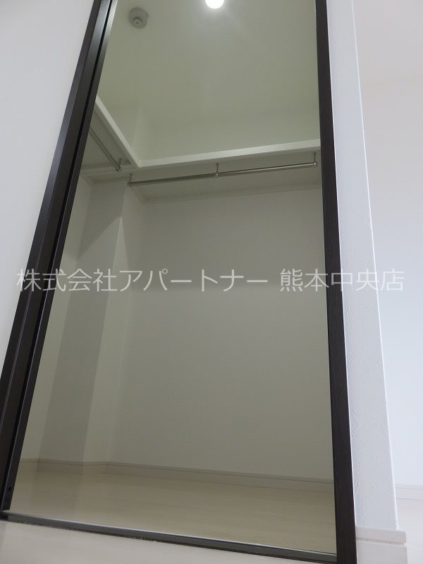 収納　洋服を沢山お持ちの方に嬉しい、W.Inクローゼット☆